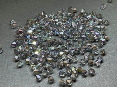 Биконусы Preciosa Crystal Vitrail Light 4 mm