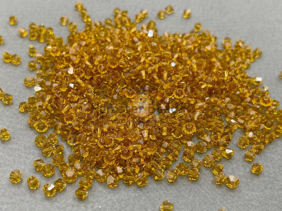 Биконусы Preciosa Topaz 4 mm