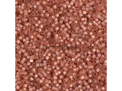 Бисер MIYUKI Delica 11/0 #DB0622 - Silver Lined Peach Alabaster Dyed