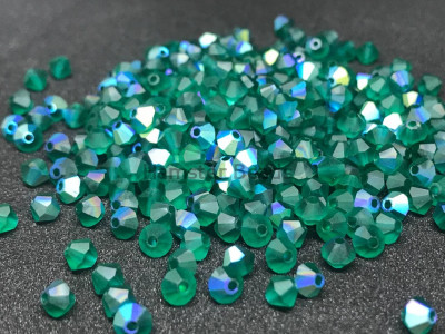 Биконусы Preciosa Emerald AB Matte 4 mm