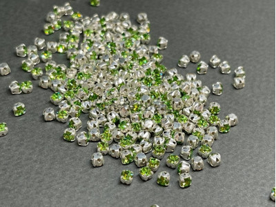 Шатоны Peridot /оправа серебро, ss12 (3 мм), 10 шт 