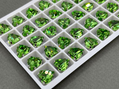 Стразы Сердце Peridot пришивные в оправе 10×10 мм/ оправа серебро