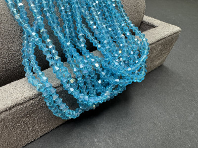 Биконусы стеклянные Aquamarine Luster #62L 3 мм/ 1 нить