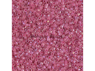Бисер MIYUKI Delica 11/0 #DB1742 - Rose Lined Opal AB