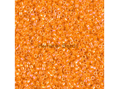 Бисер MIYUKI Delica 11/0 #DB1573 - Opaque Mandarin AB