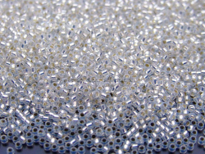 Бисер TOHO Round 15/0 TR-15-2100 - Silver-Lined Milky White