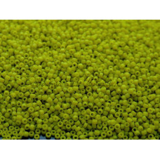 Бисер TOHO Round 15/0 TR-15-2600F - Semi Glazed - Lemongrass Бисер TOHO Round 15/0 TR-15-2600F - Semi Glazed - Lemongrass