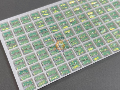 Стразы Багет Chrysolite Opal в оправе 7×3мм/ оправа серебро