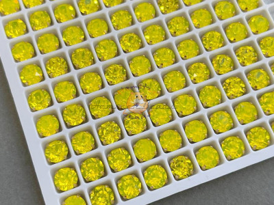 Шатоны Jonquil Opal пришивные 6 мм/ оправа золото