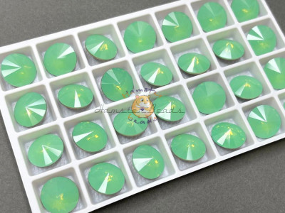 Риволи Chrysolite Opal 14 мм/ 1 шт (без оправы)