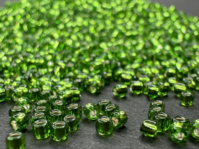Бисер TOHO Round 11/0 TR-11-27 - Silver Lined Peridot