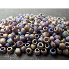 Бисер TOHO Round 11/0 TR-11-166CF - Transparent Rainbow Frosted Amethyst Бисер TOHO Round 11/0 TR-11-166CF - Transparent Rainbow Frosted Amethyst
