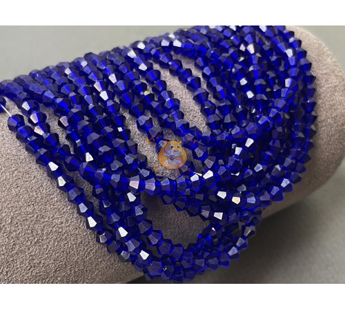 Биконусы стеклянные Cobalt Blue #32 4 мм/ 1 нить