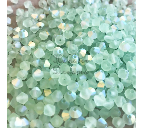 Биконусы Preciosa Chrysolite AB Matt 4 mm