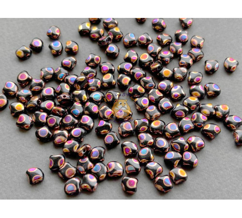 Чешские бусины MATUBO Ginko Jet Sliperit Dots 7,5x7,5 мм/ 10 шт 