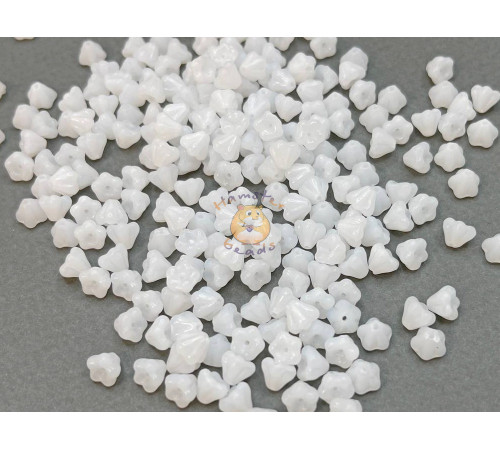 Бусины Колокольчик White Alabaster Bell Flowers 4x6 мм/ 10 шт