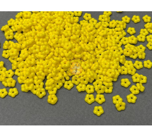 Бусины Незабудки Opaque Yellow Forget Me Not 5 мм/ 3 г