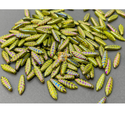 Бусины Кинжалы Opaque Olivine with Laser Decoration Daggers beads 5x16 мм/ 10 шт