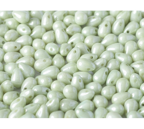 Чешские бусины Капли Chalk White Mint Luster 4x6 mm / (20 шт)