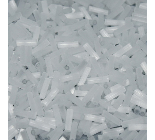 Стеклярус Miyuki Bugles #0037 - Crystal Silk Satin 6x1,7 mm / 5 г