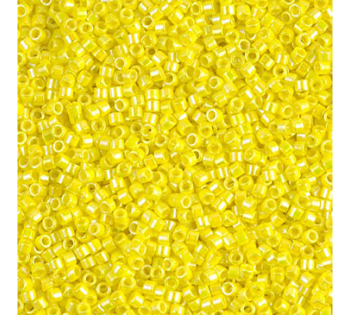 Бисер MIYUKI Delica 11/0 #DB0160 - Opaque Yellow AB