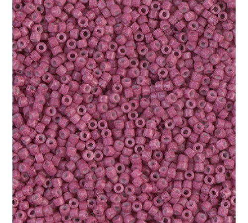 Бисер MIYUKI Delica 11/0 #DB1376 - Dyed Opaque Wine