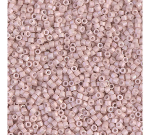 Бисер MIYUKI Delica 11/0 #DB1525 - Matte Opaque Pink Champagne AB