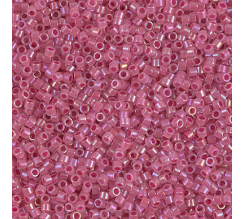 Бисер MIYUKI Delica 11/0 #DB1742 - Rose Lined Opal AB
