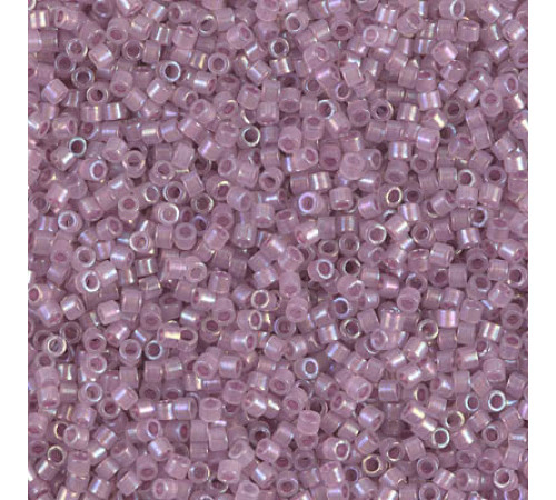 Бисер MIYUKI Delica 11/0 #DB1752 - Sparkling Orchid Lined Opal AB