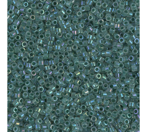 Бисер MIYUKI Delica 11/0 #DB1768 - Forest Green Lined Opal AB