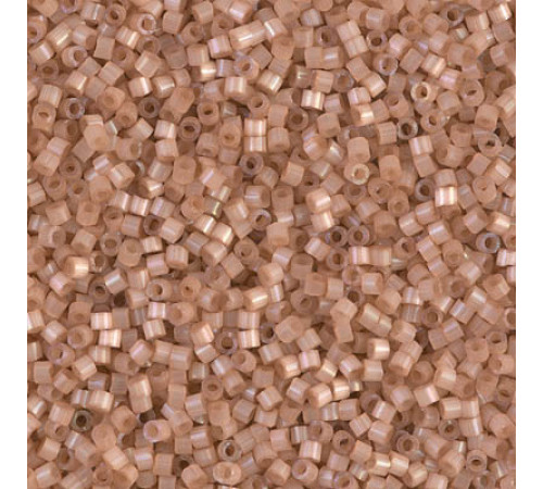 Бисер MIYUKI Delica 11/0 #DB1803 - Dyed Cinnamon Silk Satin