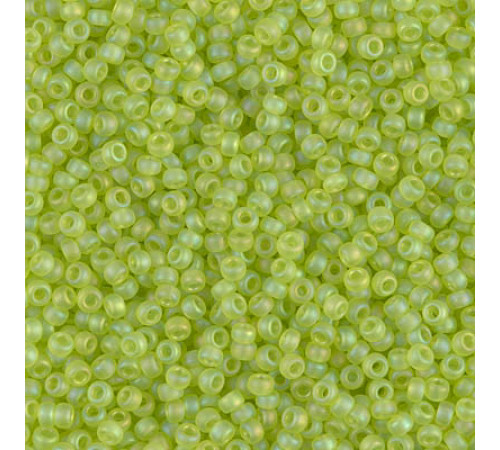 Бисер MIYUKI круглый 15/0 #0143FR - Matted Transp Chartreuse AB