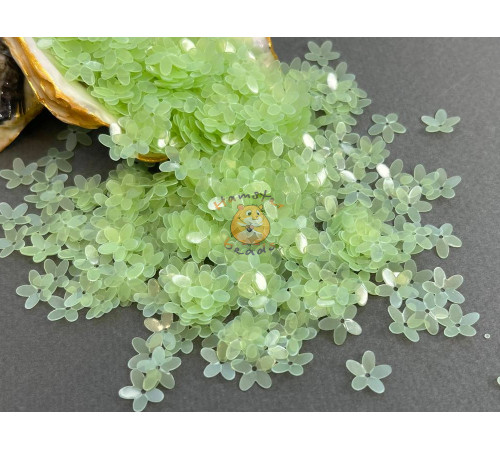 Пайетки Цветочки Light Green Milky 10 мм (3 г) Китай