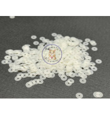 Пайетки Айвори AVORIO Lustre плоские 4 мм / 3 г