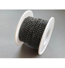 Стразовая цепочка Black/ оправа gunmetal, ss6 (2 мм)