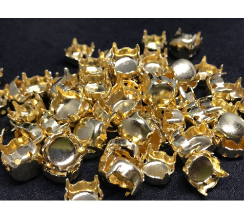 Оправы для шатонов ss39/ss40 Золото /Sew-on 4 holes. Чехия