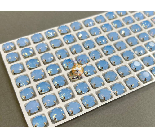 Шатоны Light Sapphire Opal пришивные 8 мм/ оправа никель