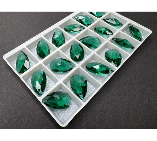 Подвеска Капля Emerald 22x12,5 мм