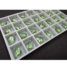 Подвеска Капля Барокко Peridot 16x11,5 мм/ 1 шт