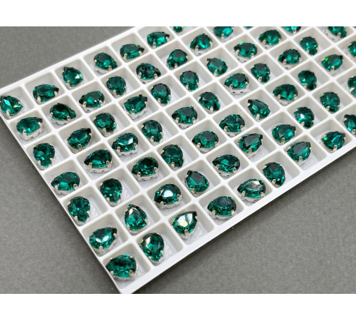 Стразы Капли Emerald пришивные в оправе 8×6 мм/ оправа серебро
