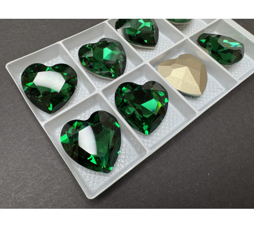 Кристалл Сердце Emerald 27х27 мм/ 1 шт