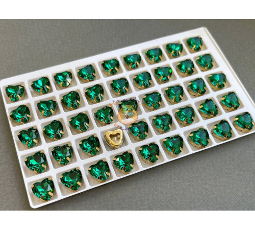 Стразы Сердце Emerald в оправе 10×10мм/ оправа золото