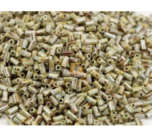 Стеклярус TOHO Bugles TB-01-Y183 - HYBRID Ultra Luster - Opaque Green  3x1,6 mm / 5 г