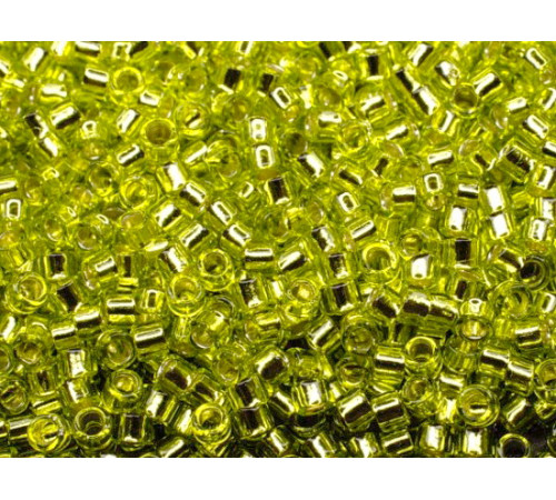 Бисер TOHO Round 11/0 TR-11-24 - Silver Lined Lime Green / 5г