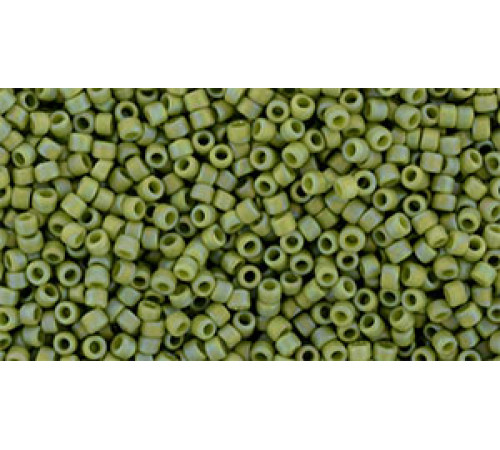 Бисер TOHO Round 15/0 TR-15-2632F - Semi Glazed Rainbow - Honeydew