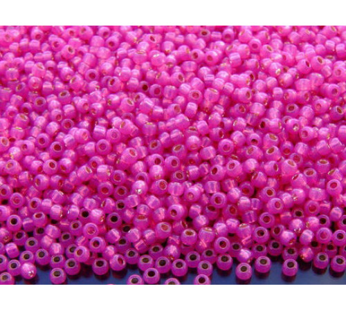 Бисер TOHO Round 15/0 TR-15-2107 - Silver-Lined Milky Hot Pink