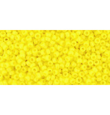 Бисер TOHO Round 15/0 TR-15-42 - Opaque Dandelion