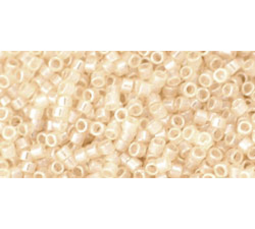 Бисер TOHO Treasure 11/0 TT-01-147 - Ceylon Lt Ivory